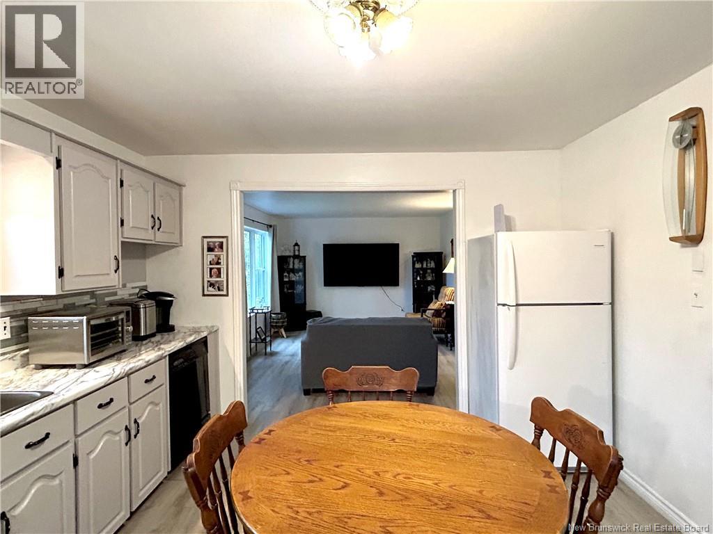 10 Hardwicke Road Property Photo 8