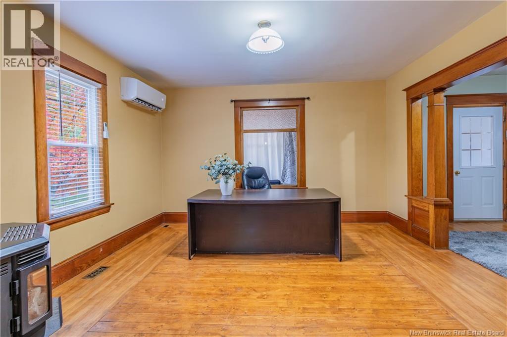 1137 Main Street Property Photo 14