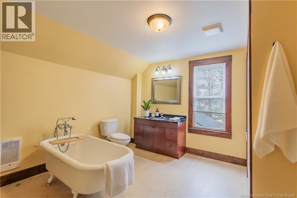 1137 Main Street Property Photo 28