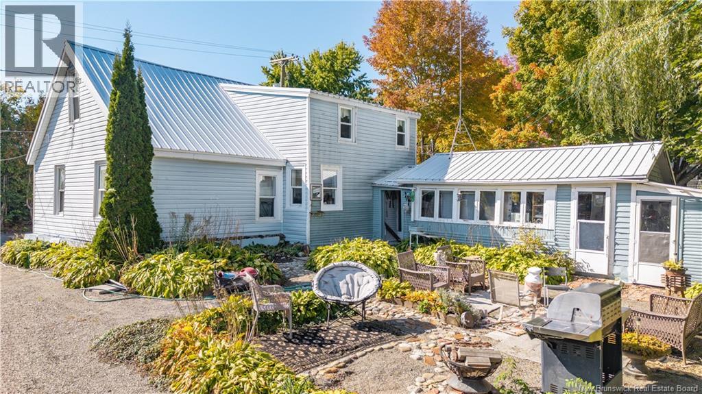 3 Pleasant Street Property Photo 2