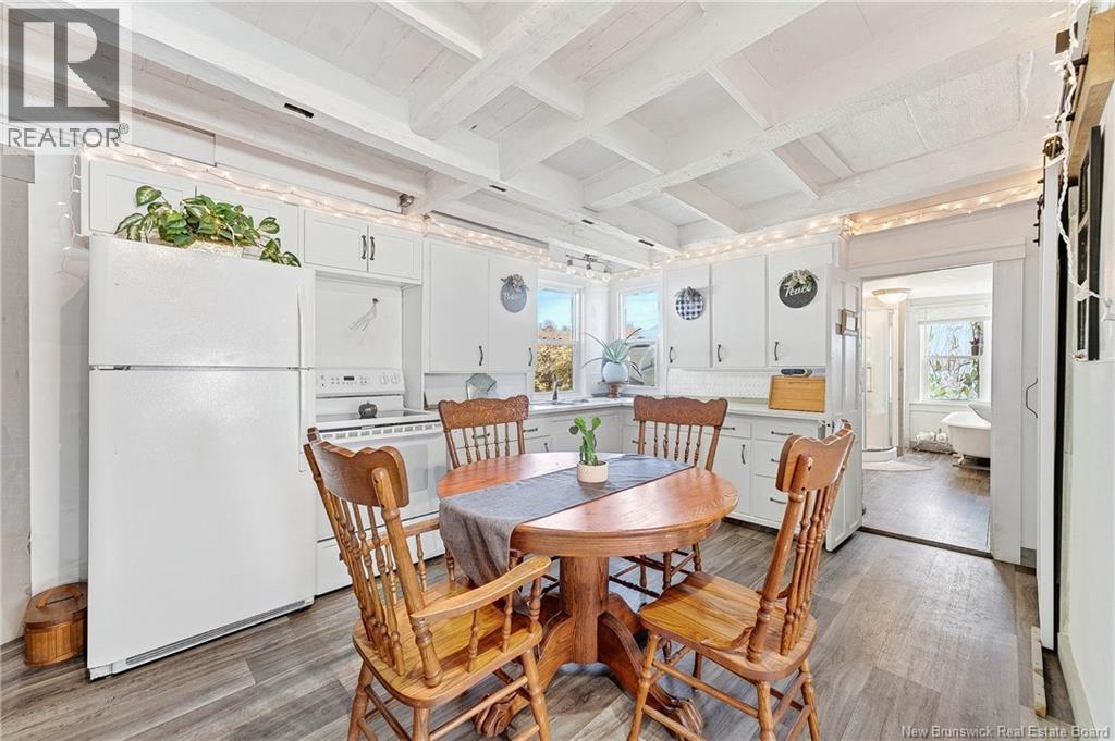 3 Pleasant Street Property Photo 15