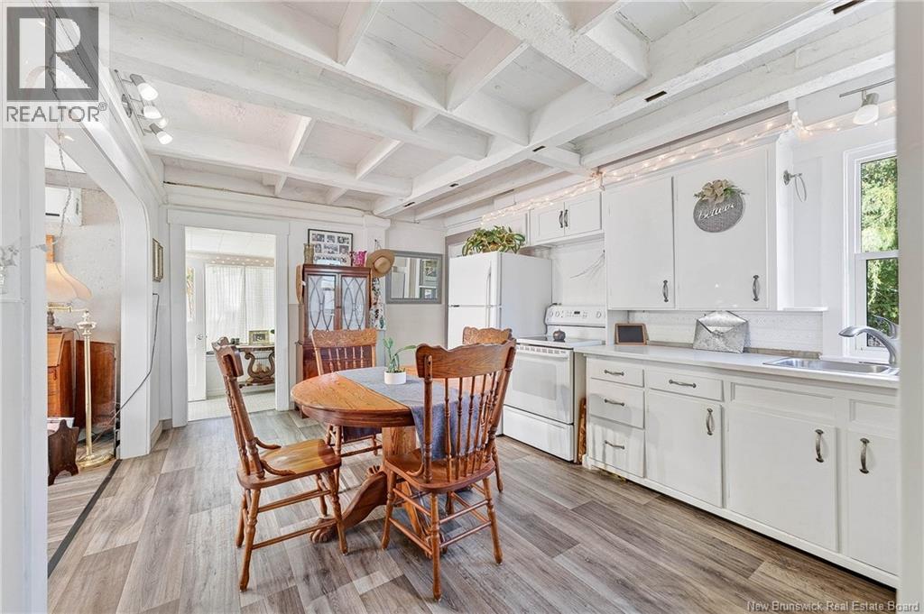 3 Pleasant Street Property Photo 17