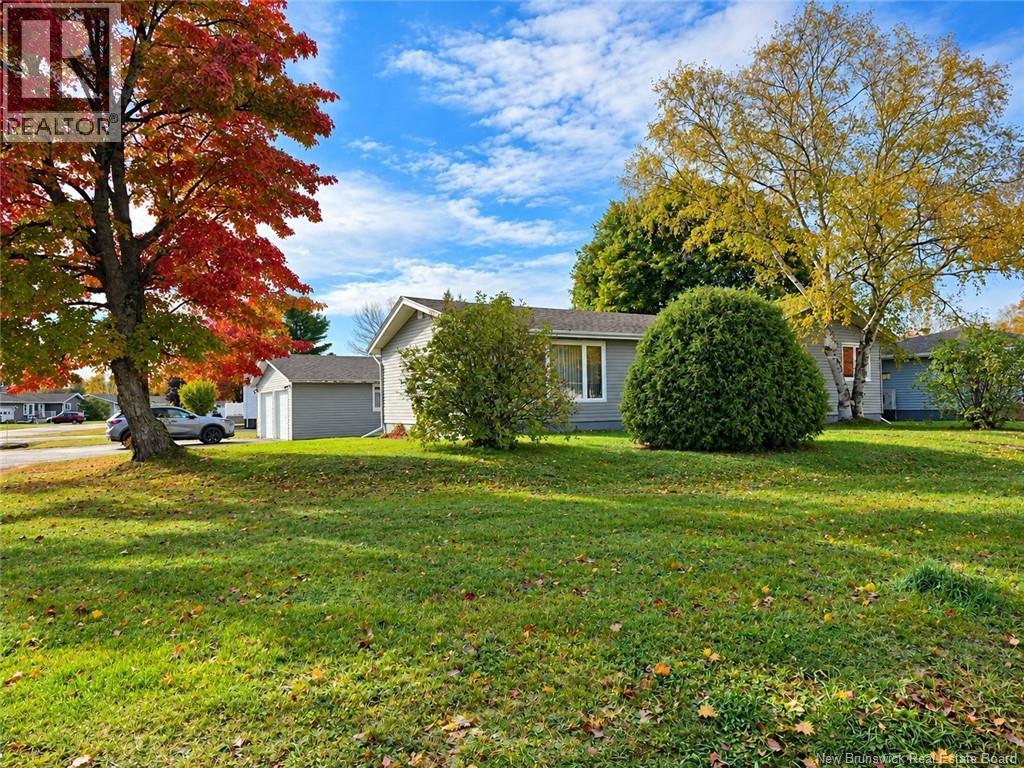 1211 Whelton Property Photo 2