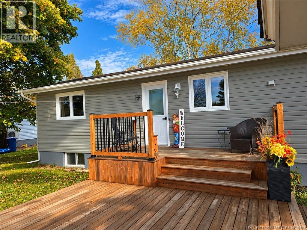 1211 Whelton Property Photo 6
