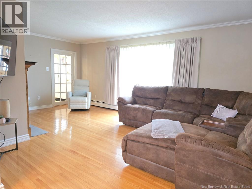 1211 Whelton Property Photo 16