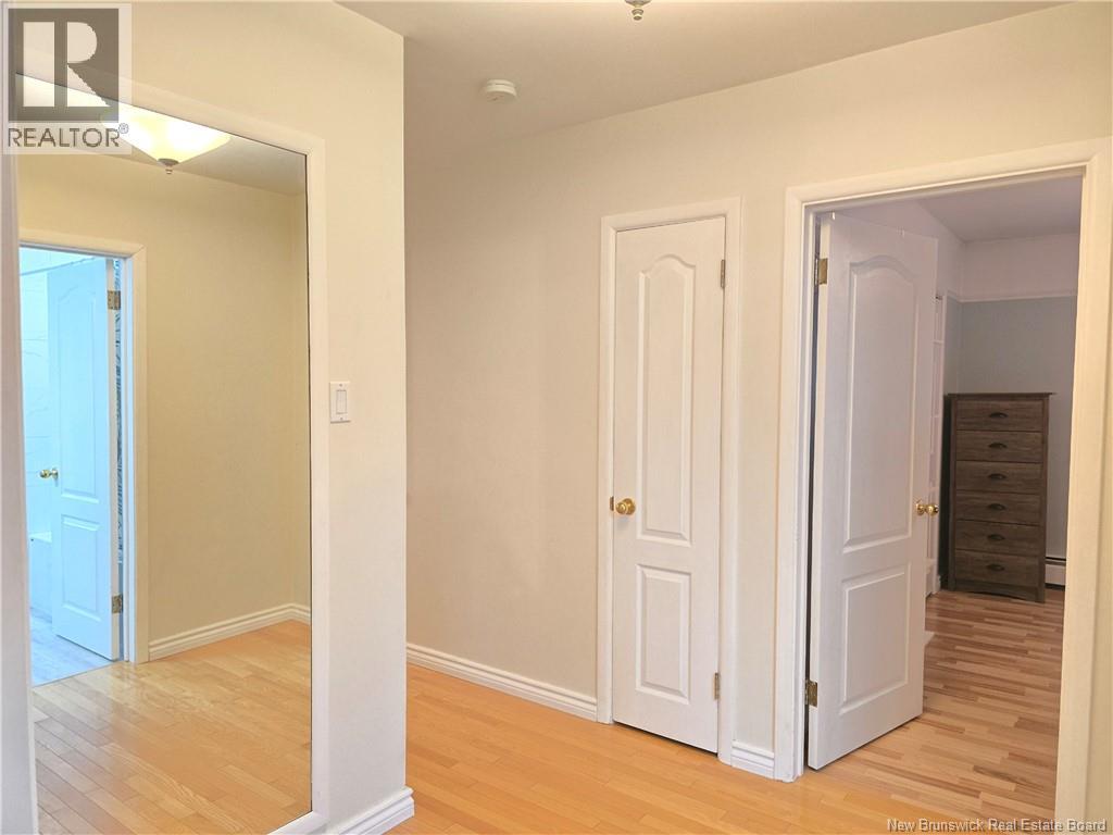 1211 Whelton Property Photo 31