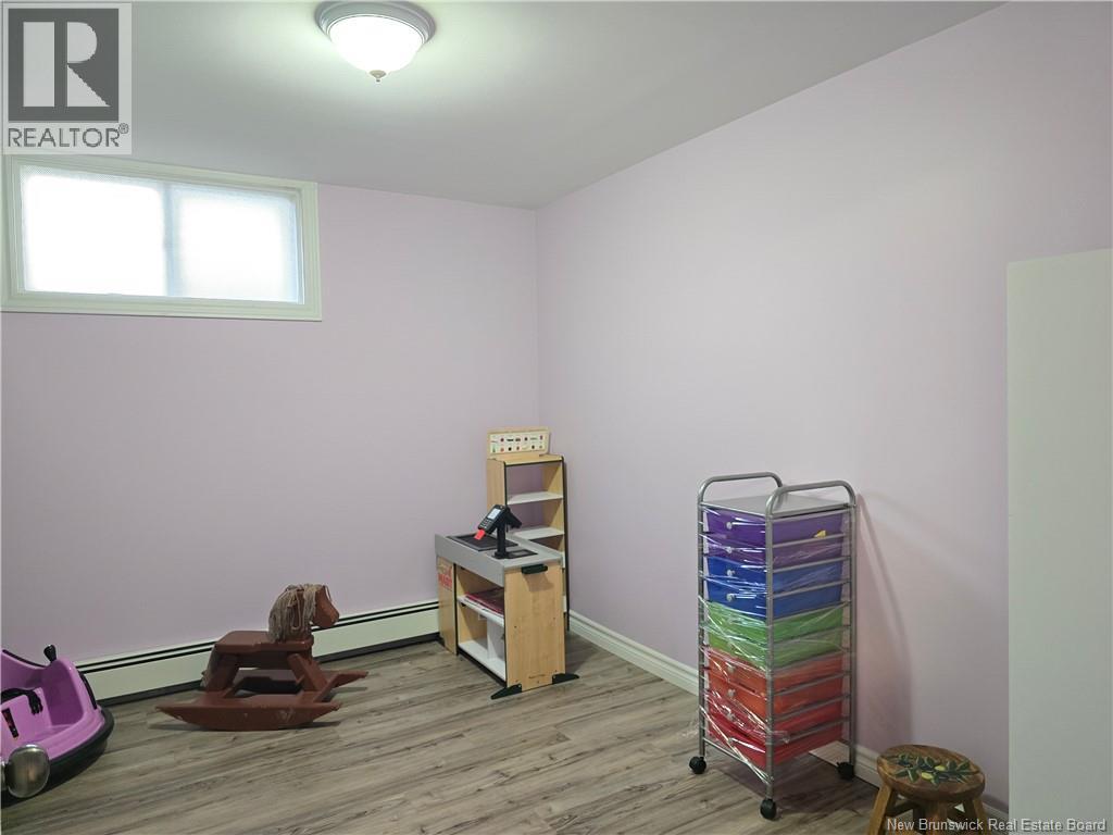 1211 Whelton Property Photo 35