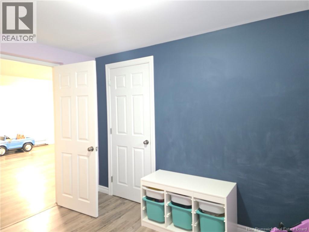 1211 Whelton Property Photo 36