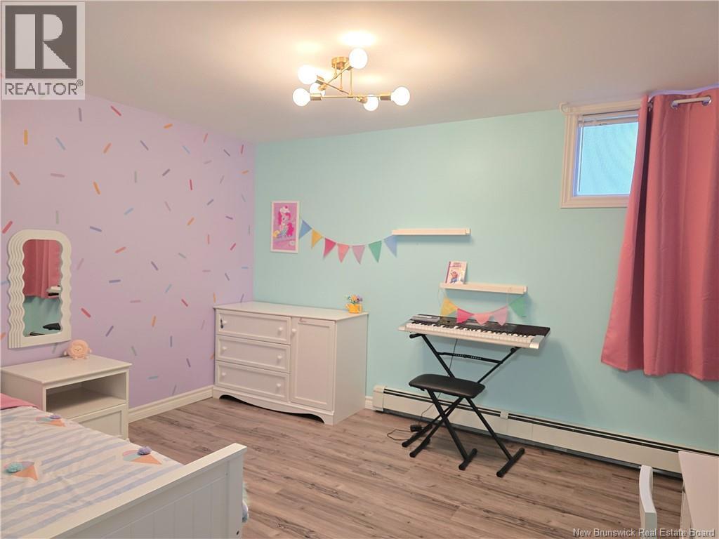 1211 Whelton Property Photo 37