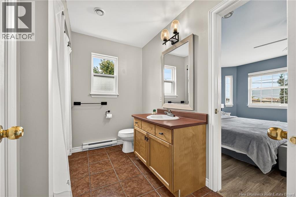 218 Glencairn Drive Property Photo 25