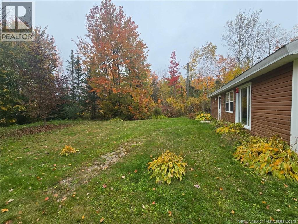 275 Chamberlain Settlement Property Photo 8