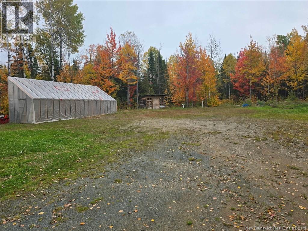 275 Chamberlain Settlement Property Photo 12