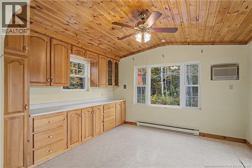 12823 Rte 8 Property Photo 15