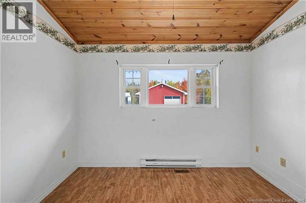 12823 Rte 8 Property Photo 32