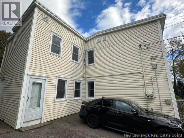 236 Millidge Avenue Property Photo 3
