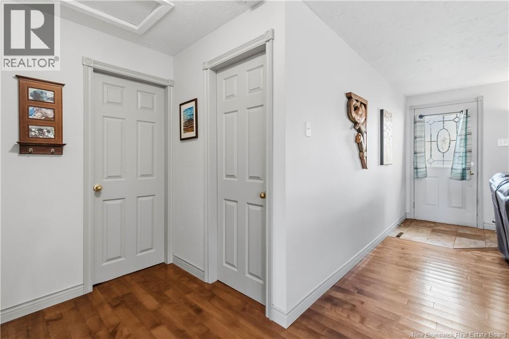 184 Branch Street Property Photo 7