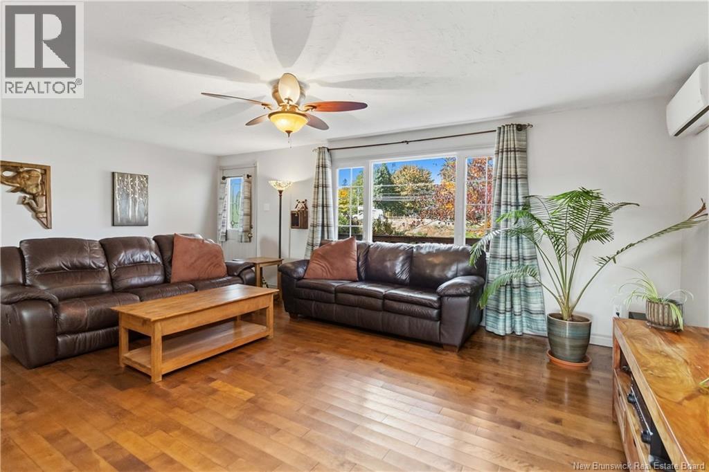 184 Branch Street Property Photo 9