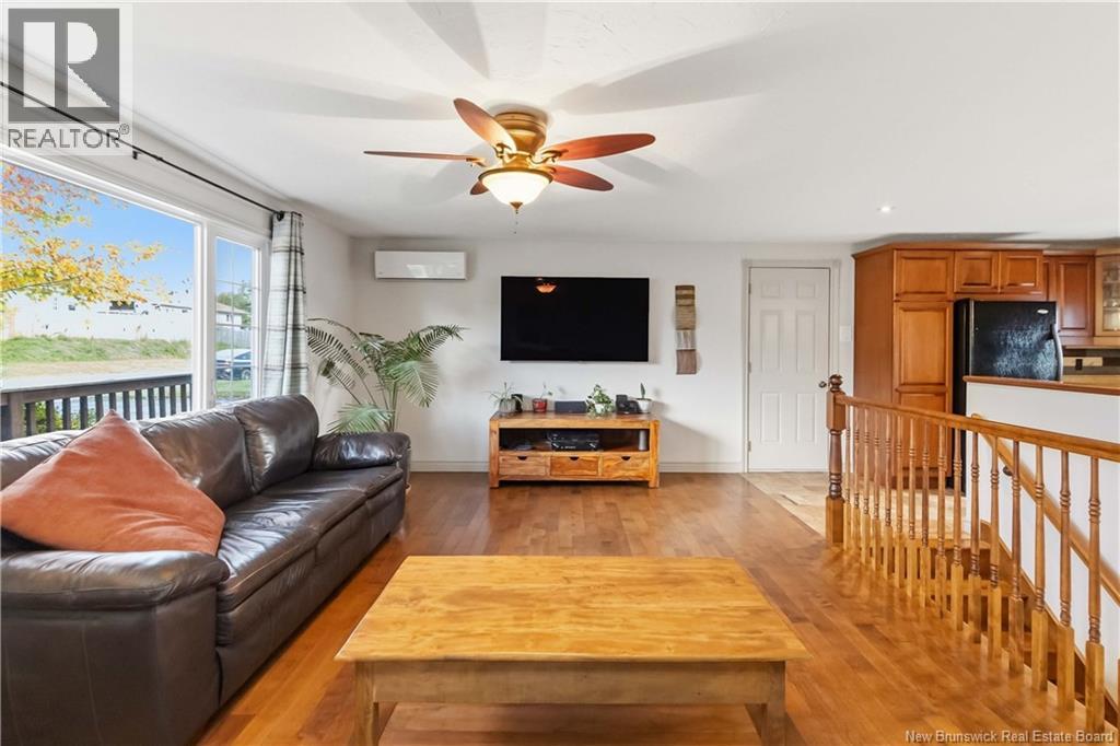 184 Branch Street Property Photo 10
