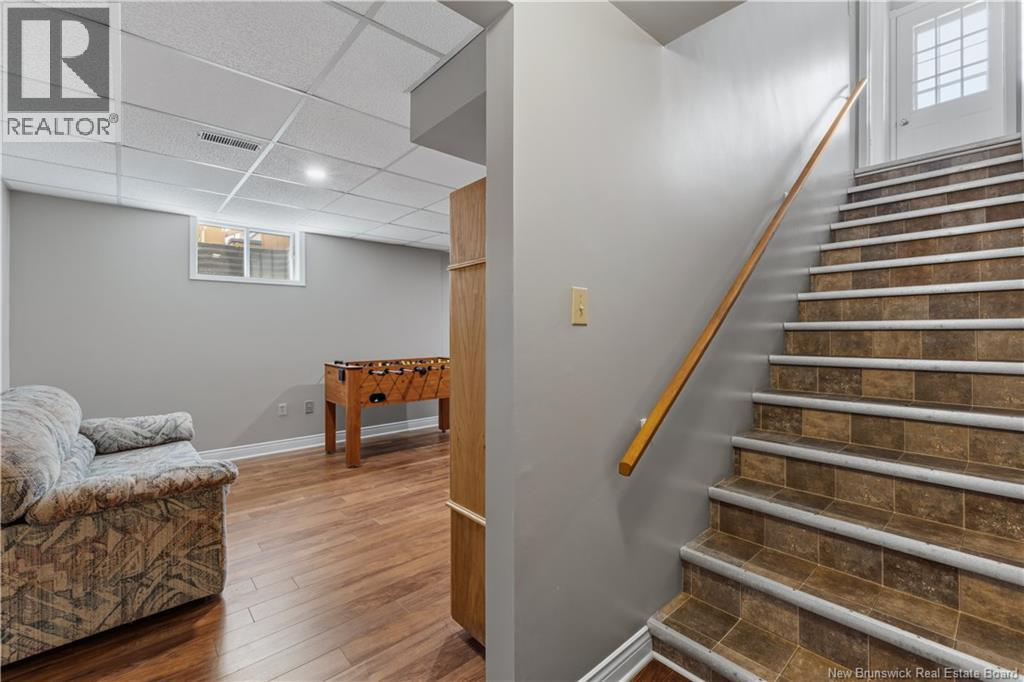 12 Thaddee Street Property Photo 40