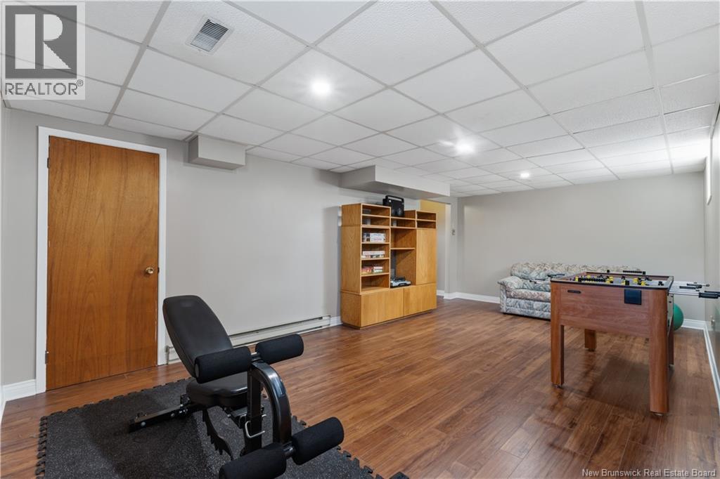 12 Thaddee Street Property Photo 42