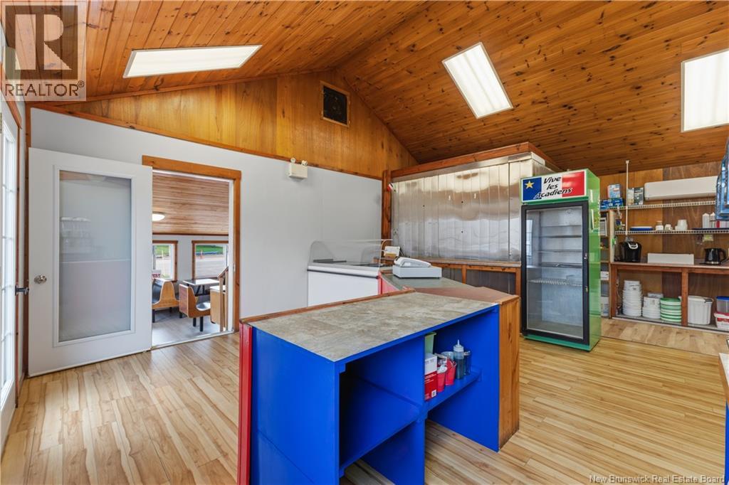 55 Ohio Road Property Photo 8