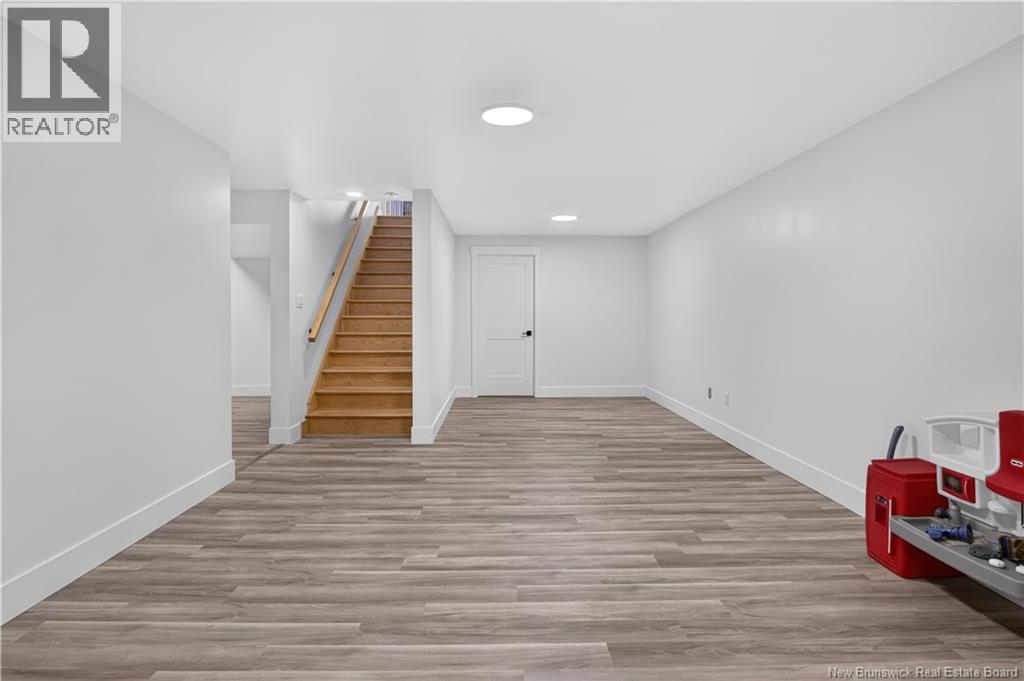 22 Carlingford Drive Property Photo 39