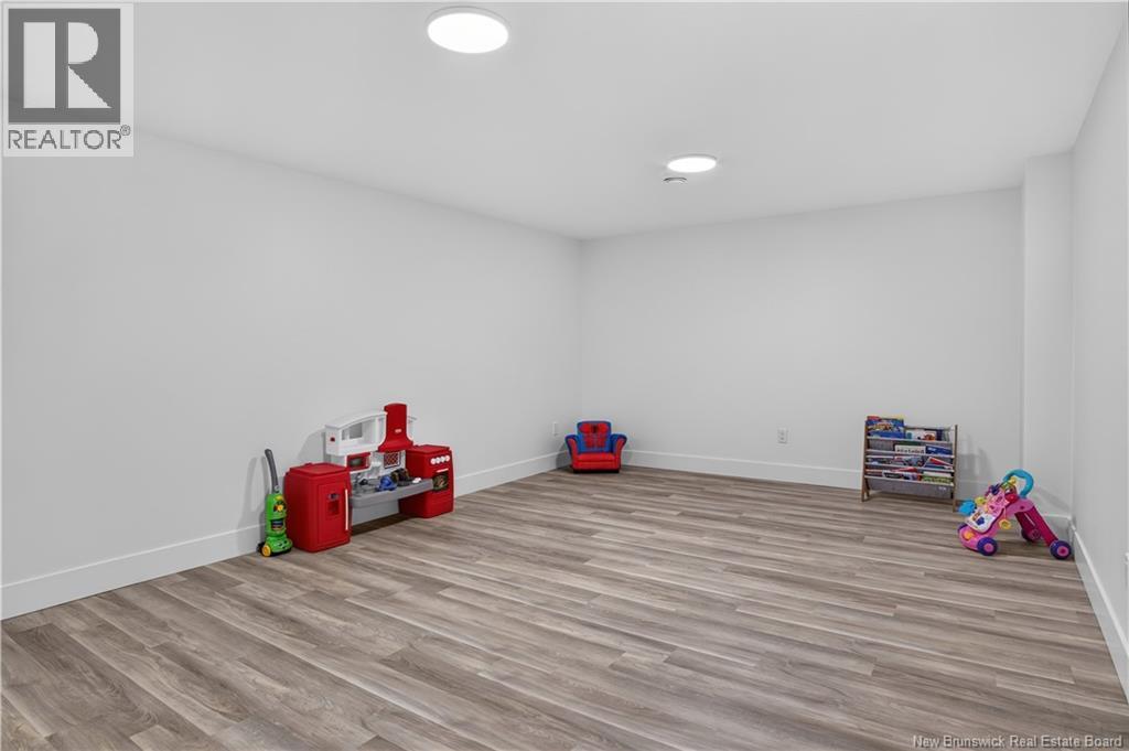 22 Carlingford Drive Property Photo 40