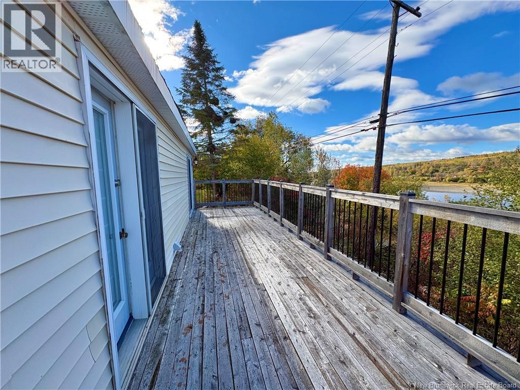 15 Underhill Street Property Photo 5