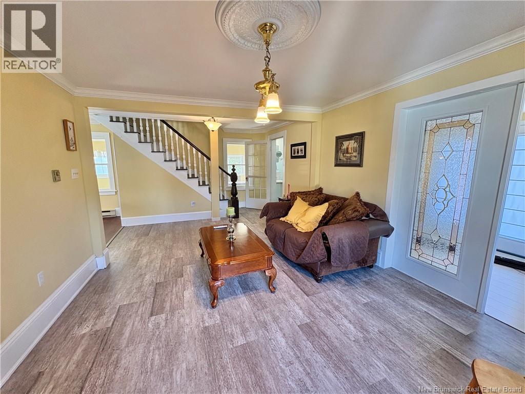 15 Underhill Street Property Photo 19