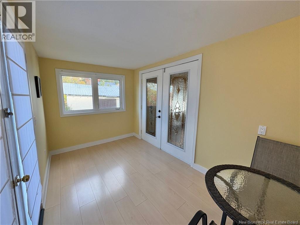 15 Underhill Street Property Photo 21