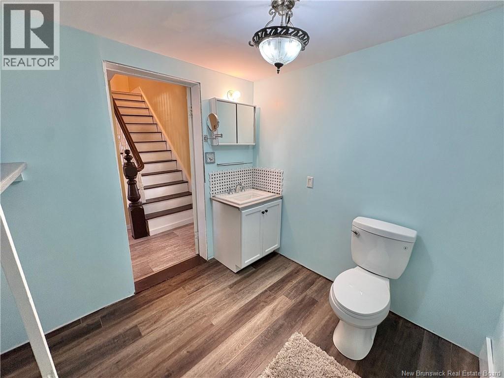15 Underhill Street Property Photo 23