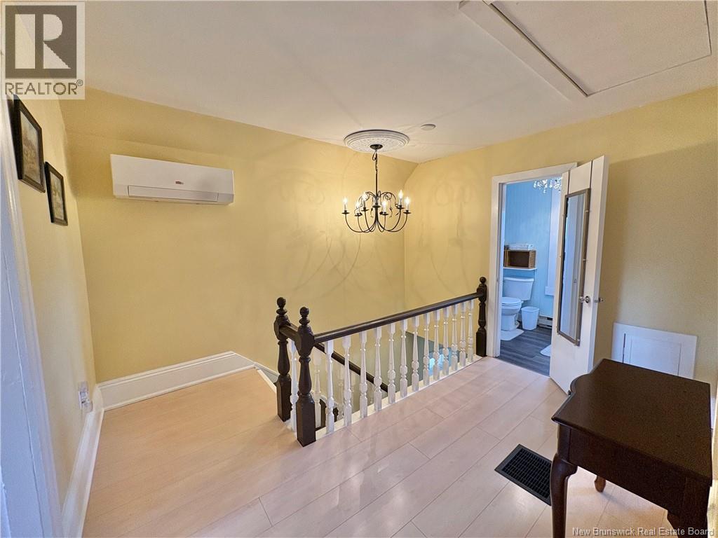 15 Underhill Street Property Photo 24