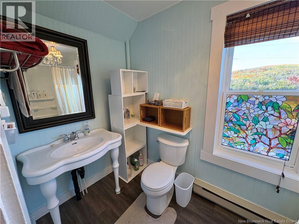 15 Underhill Street Property Photo 25
