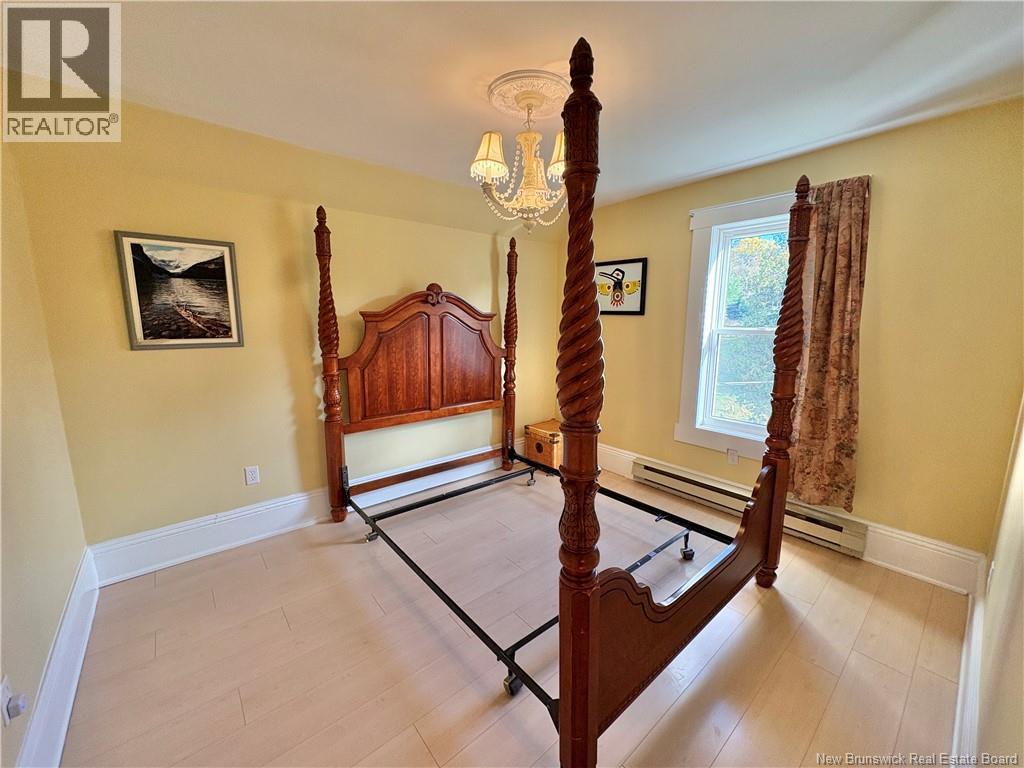 15 Underhill Street Property Photo 29