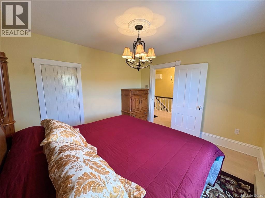 15 Underhill Street Property Photo 32