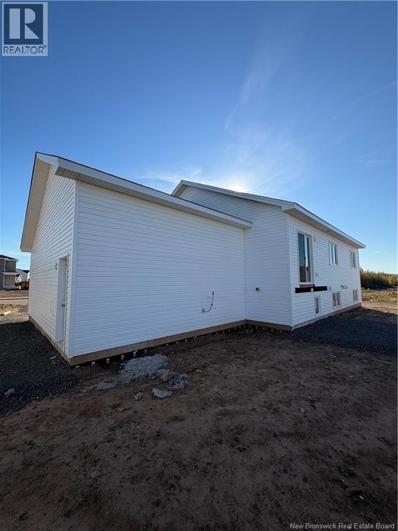 9 Danbury Street Property Photo 4