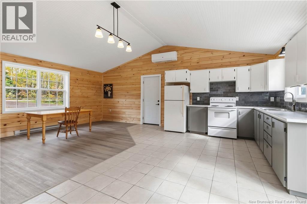 257 Macdougall Property Photo 8