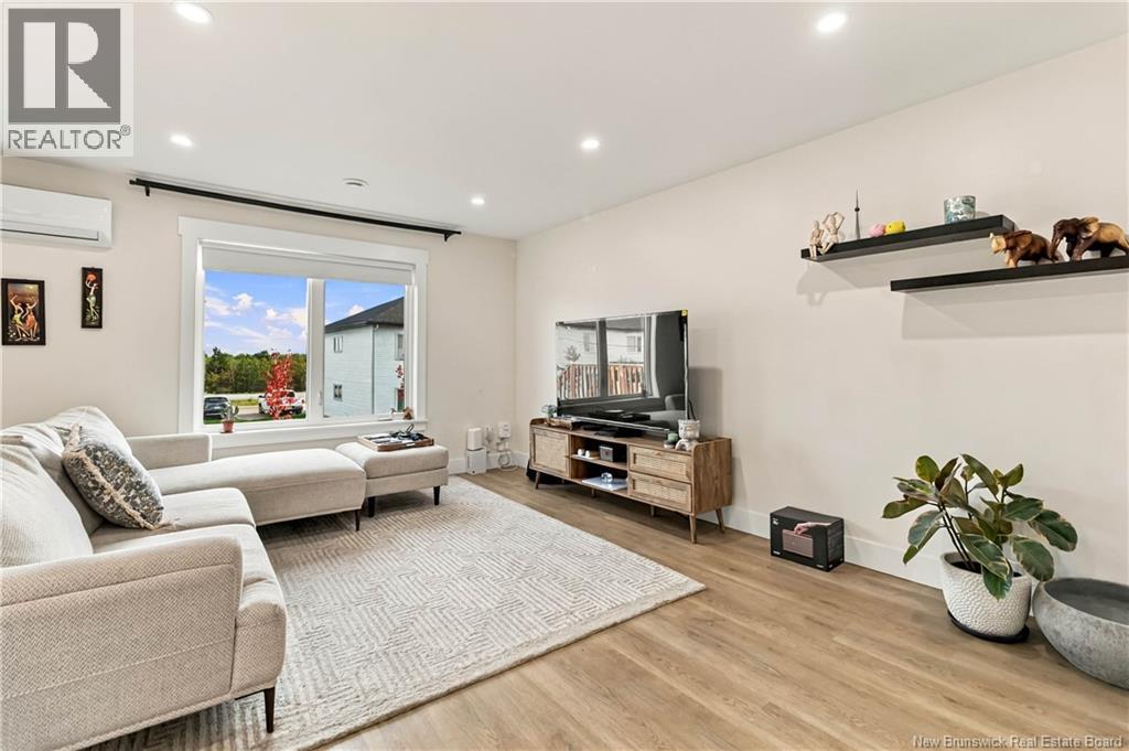 85 Warner Street Property Photo 4