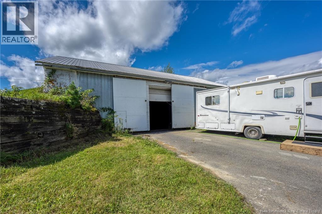 15284 Route 105 Property Photo 24