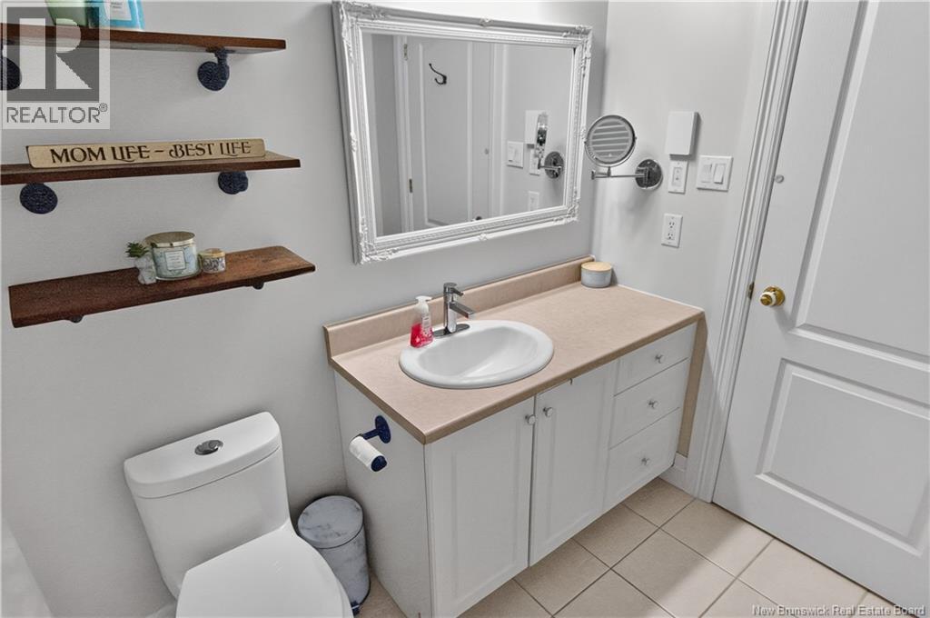 203 Twin Oaks Drive Property Photo 18