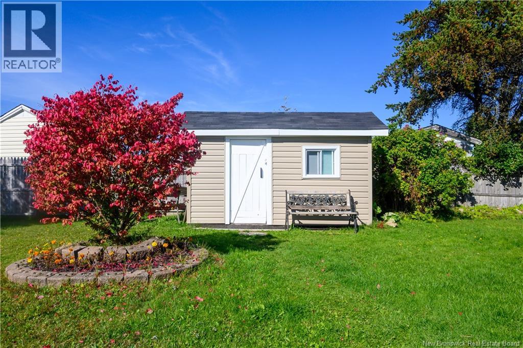 4 Robin Court Property Photo 2