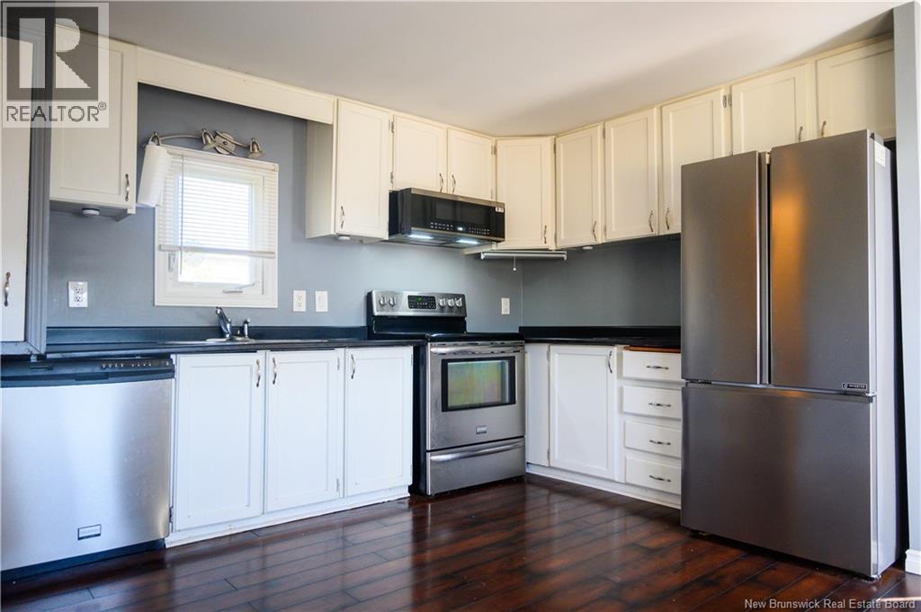 4 Robin Court Property Photo 5