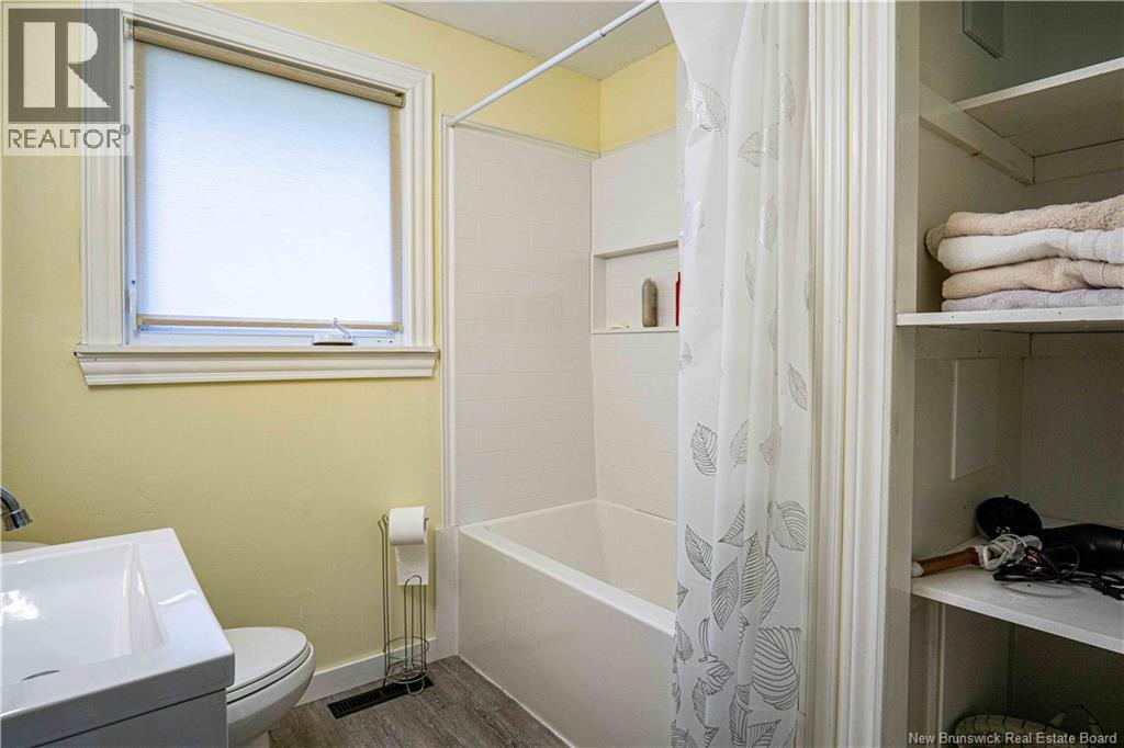 40 Hillcourt Drive Property Photo 16