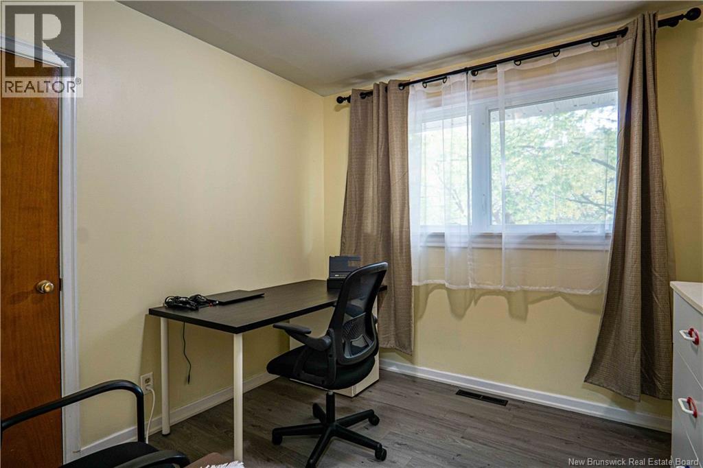 40 Hillcourt Drive Property Photo 19