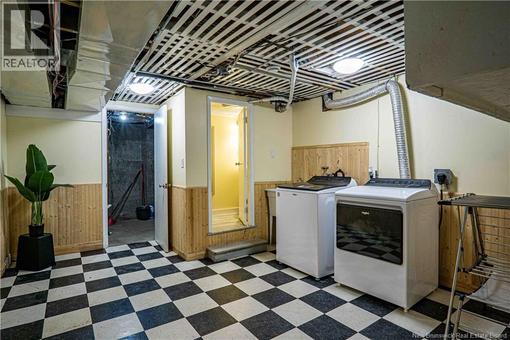 40 Hillcourt Drive Property Photo 26