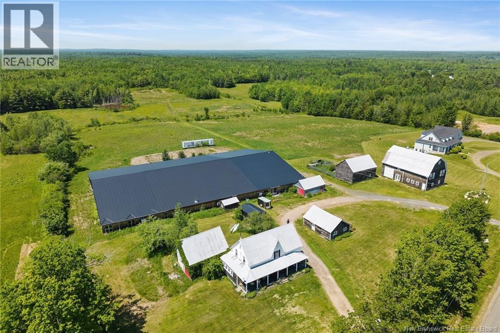 288 Sunpoke Road Property Photo 2