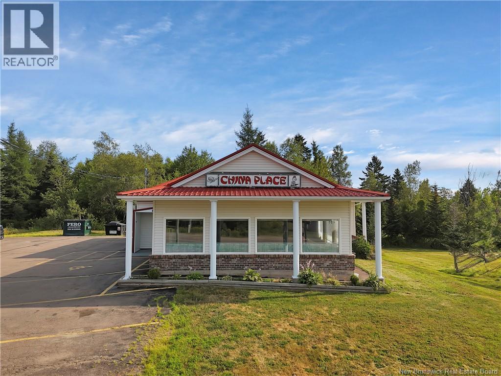 278 La Vallée Route Property Photo 1