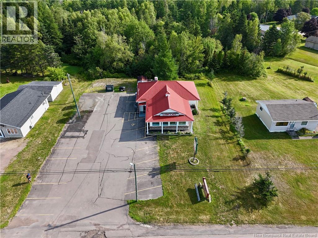 278 La Vallée Route Property Photo 6