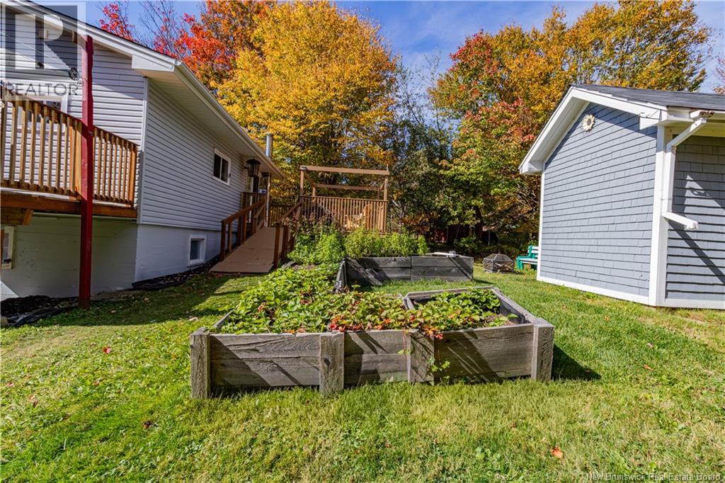 10 Birch Lane Property Photo 9