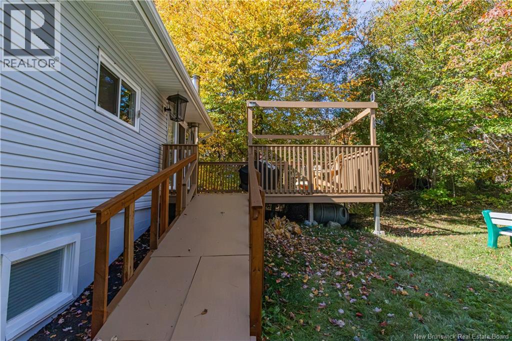 10 Birch Lane Property Photo 18